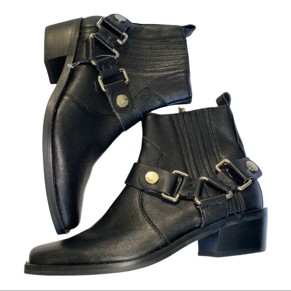 DKNY Mina Western Black Ankle Boots Size 8.5